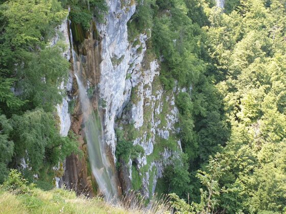 Otkrivanje prirodnih čuda: vodopad Skakavac i trail staze u Općini Vogošća